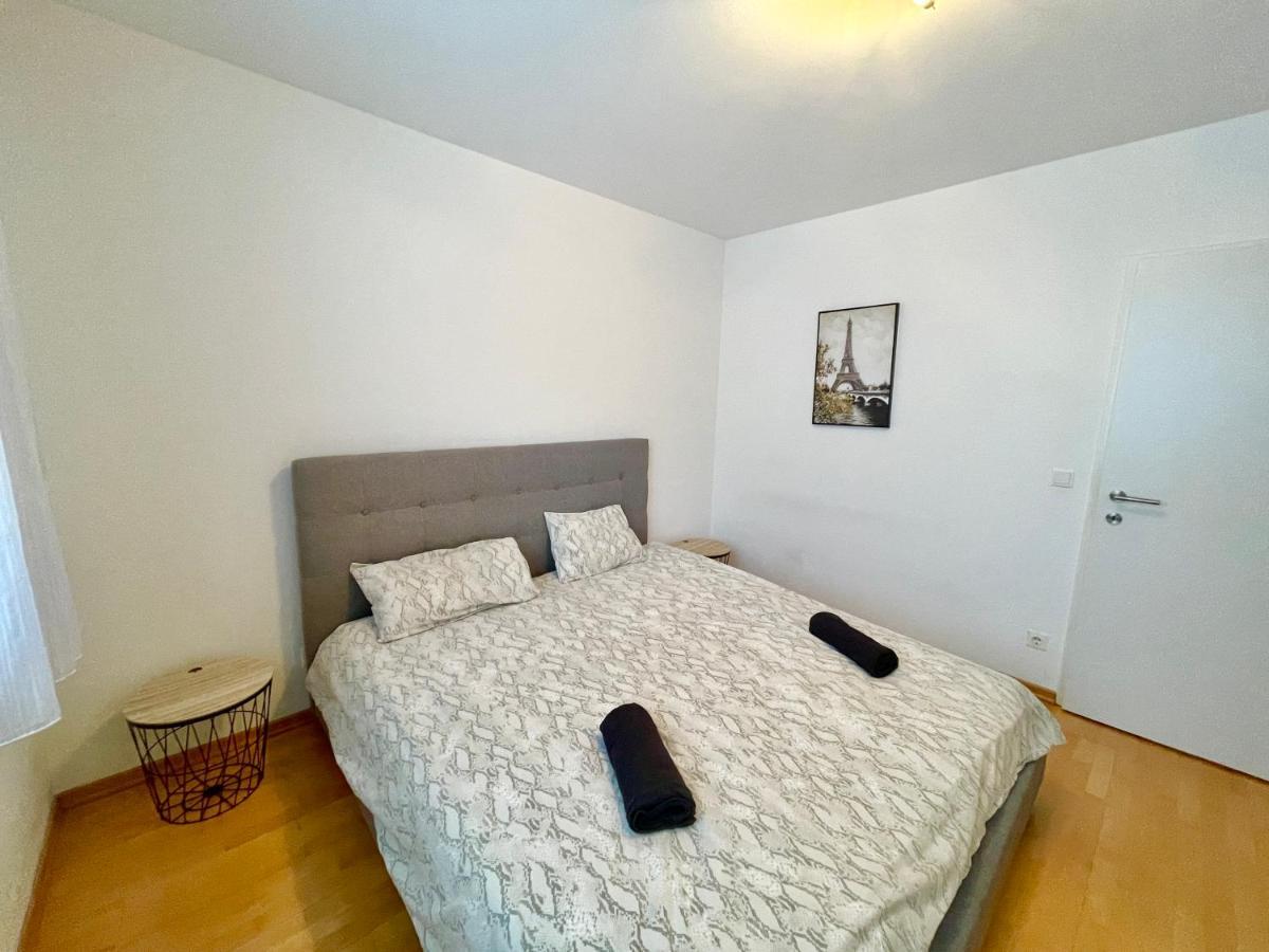 Апартаменти 90 M2 Maisonette With Free Parking Відень Екстер'єр фото